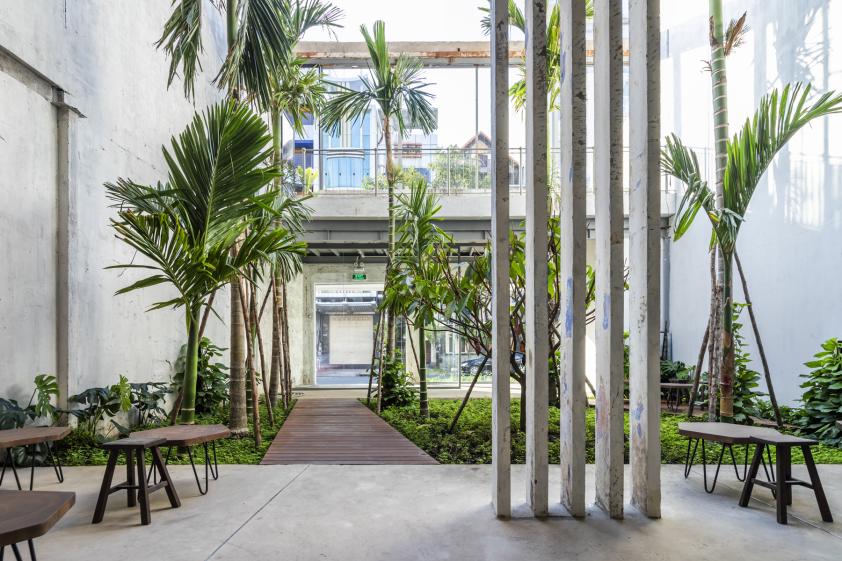 RENOVATION VILLA ARCHITECTURE MODERNISTE TROPICALE