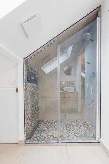 Douche sous combles