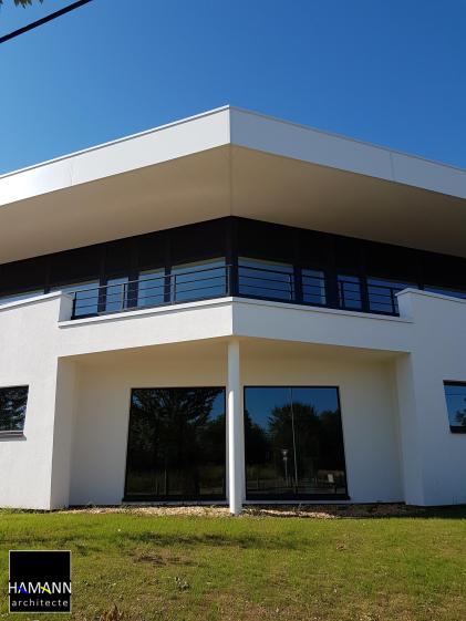 Immeuble de bureaux - ARS-LAQUENEXY