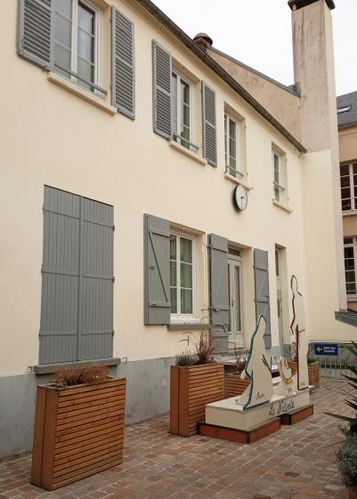 Façade sur cour