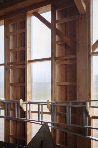 tout-en-bois-atelier-municipal-rempnat-4.jpg