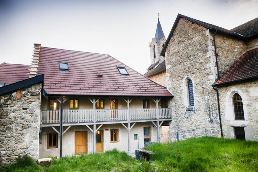Réhabilitation de l'ancien presbytère de Magnieu, vue globale, projet finalisé