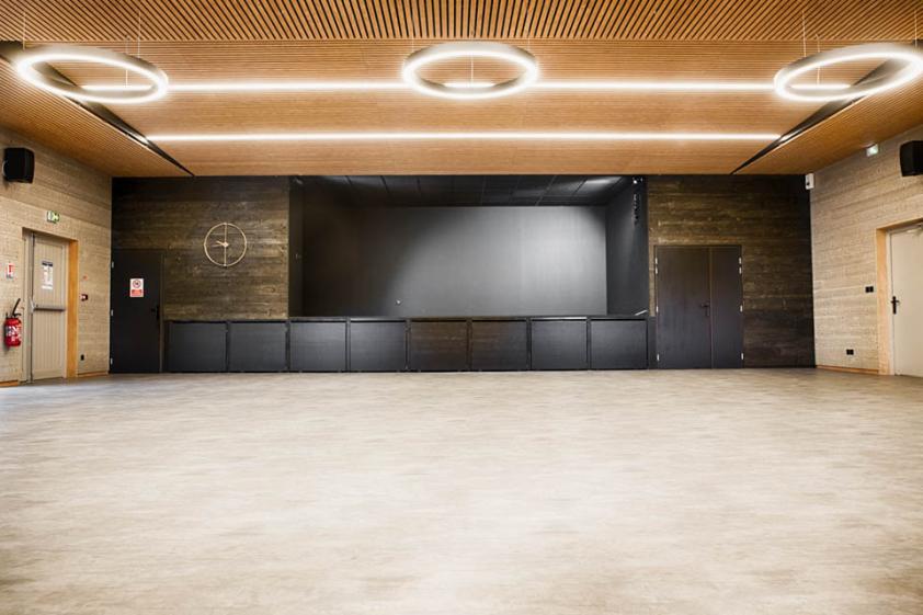 Salle des Fêtes de Virignin, intérieur, après les travaux