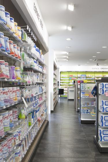 pharmacie_du_chateau_niclas_delannoy_architecte_chereng_65_copie.jpg
