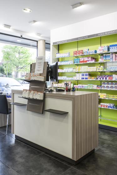 pharmacie_du_chateau_niclas_delannoy_architecte_chereng_67_copie.jpg