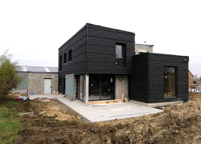 Vue arrière maison cubique Roncq