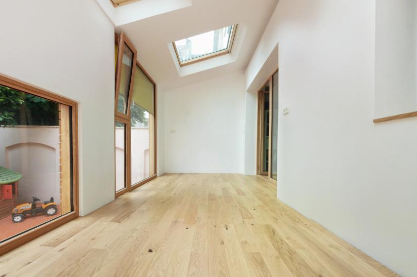esc_interieur_1_18x12.jpg