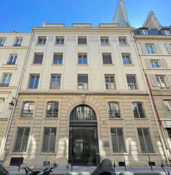 Rénovation d'un bâtiment protégé construit en 1821 