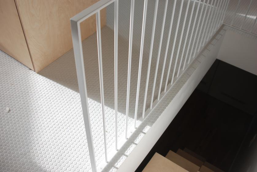 photo_stairs_detail2.jpg