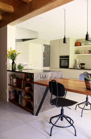 Vers la cuisine