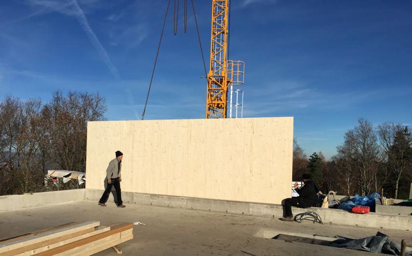 Montage bois sur béton préfabriqué
