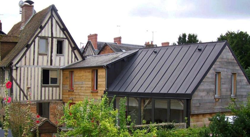 RESTAURATION ET TRANSFORMATION D'UNE MAISON DU XVIIème SIECLE