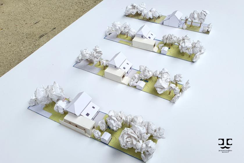 Maquettes matérialisant plusieurs propositions
