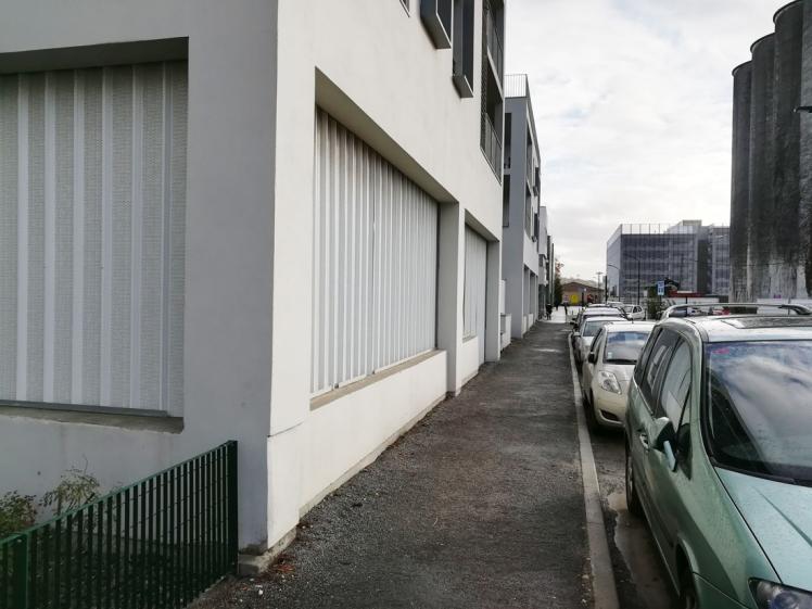 avant-bordeaux-bassins-a-flot-virtual_room-erp-local-commercial1.jpg