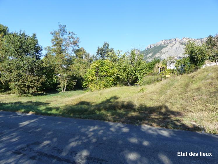 Le terrain