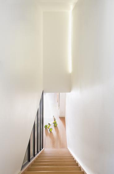 KOMBO Architectes (photographe: Camille Sonally)