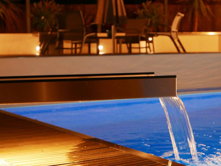 virgile_ponsoye_architecture_pourtour_de_piscine_07.jpg