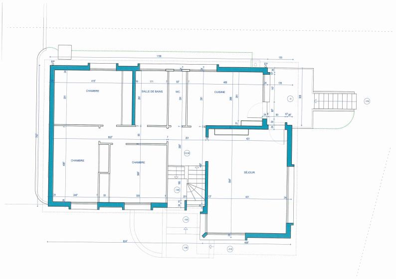 Plan du rez-de-chaussée existant avec escalier d'accès au jardin depuis le séjou