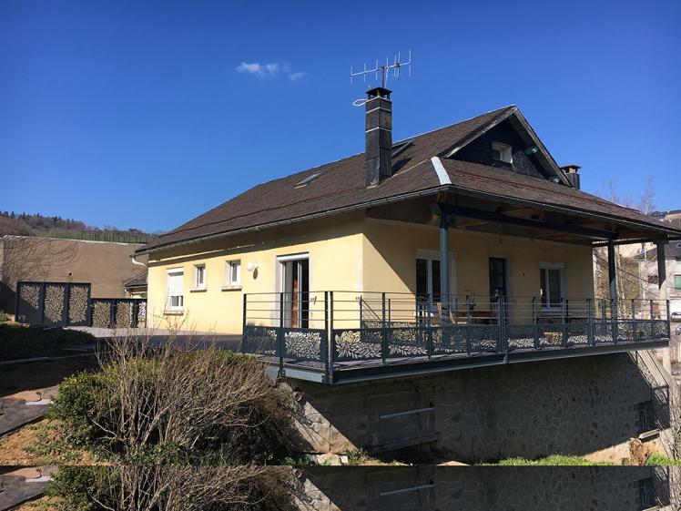 TERRASSE EN ENCORBELLEMENT