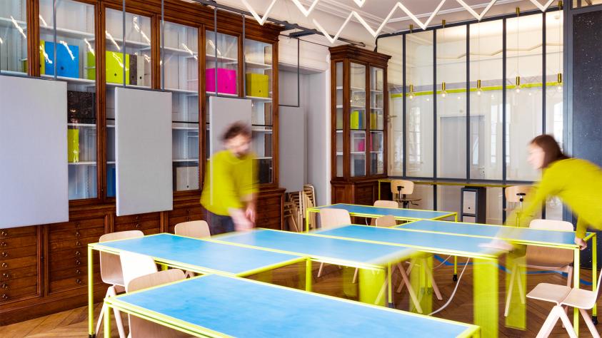 LES TABLES COULISSANTES "RHYME"