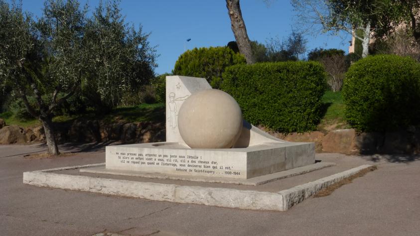 LIVRE DE PIERRE