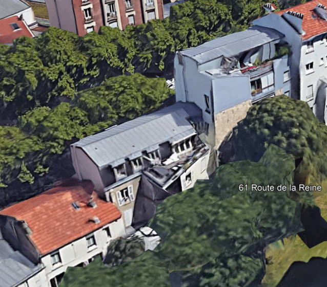 MAISON SUR LE TOIT