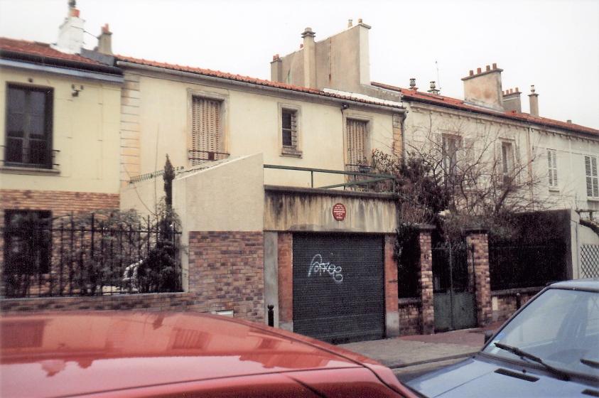 AVANT 2000
