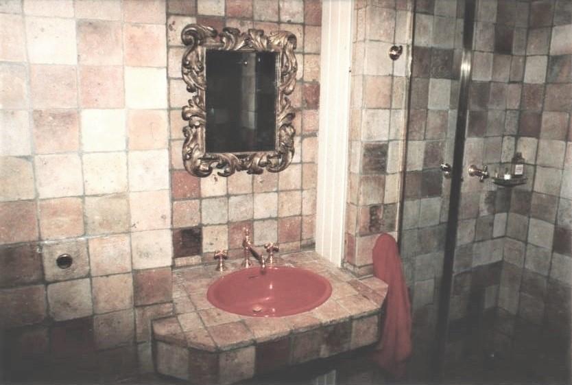 DECO 1989