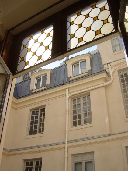 RESTAURATION LOURDE DES FACADES COUR