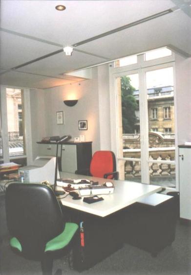 8801_001.jpg