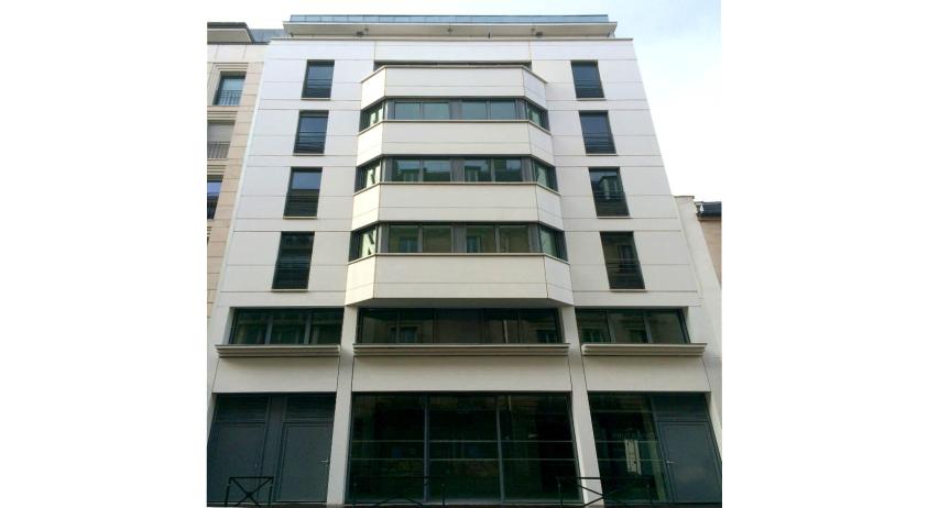 Façade sur rue