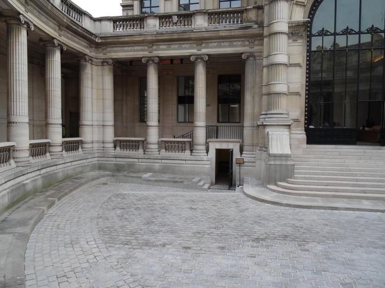 Façade sur cour 02