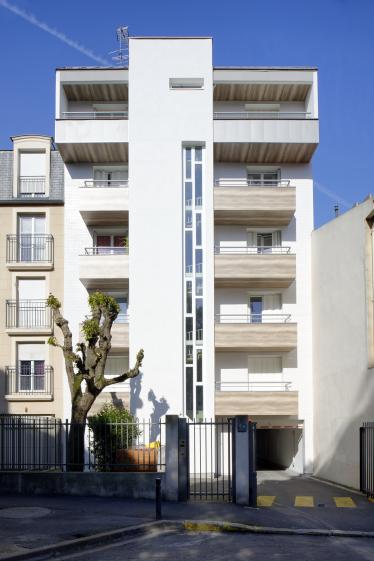Façade du bâtiment B sur rue