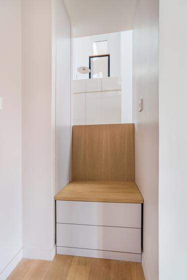 Entrée - Assise sur rangement