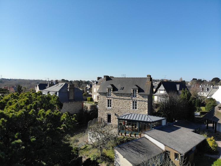 Façade est et environnement