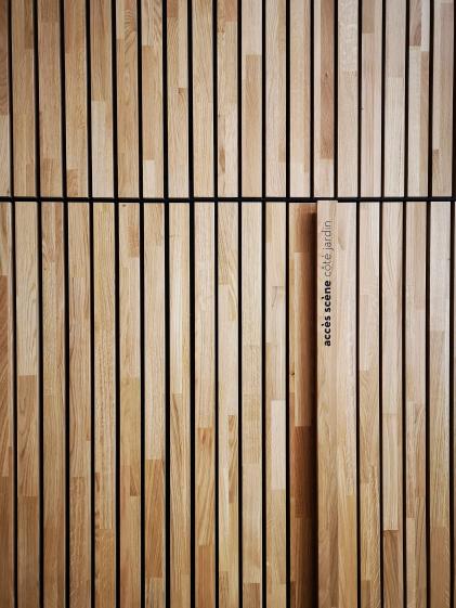 10_gymw_acces_signaletique_c_rhb_architectes_libredroits.jpg