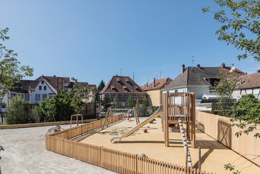 190710_benfeld_square.jpg