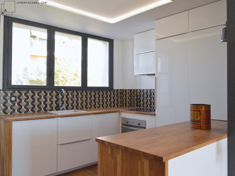 renovation-reamenagement-appartement-marseille-cuisine-carreaux-cimment-geometri