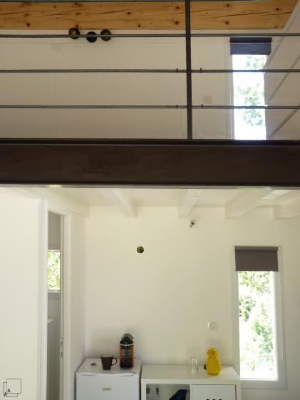 fenetre-bandeau-vertical-double-hauteur-azzaro-jeremy-architecte-min.jpg