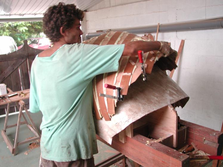 Démoulage de la coque du fauteuil M