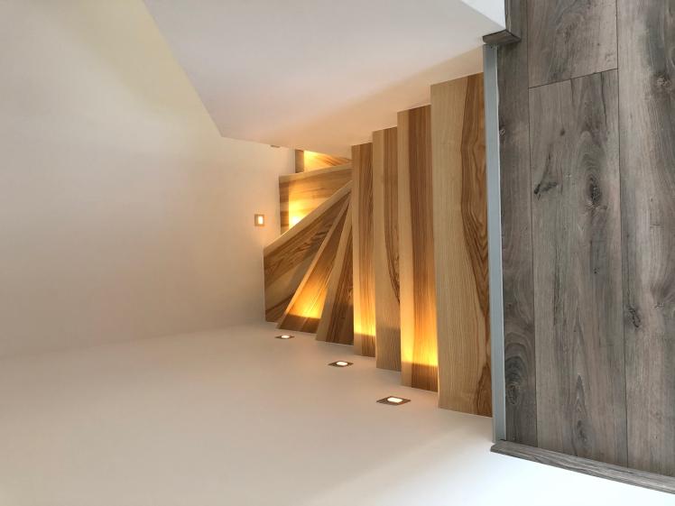 escalier_habillage_bois.jpeg