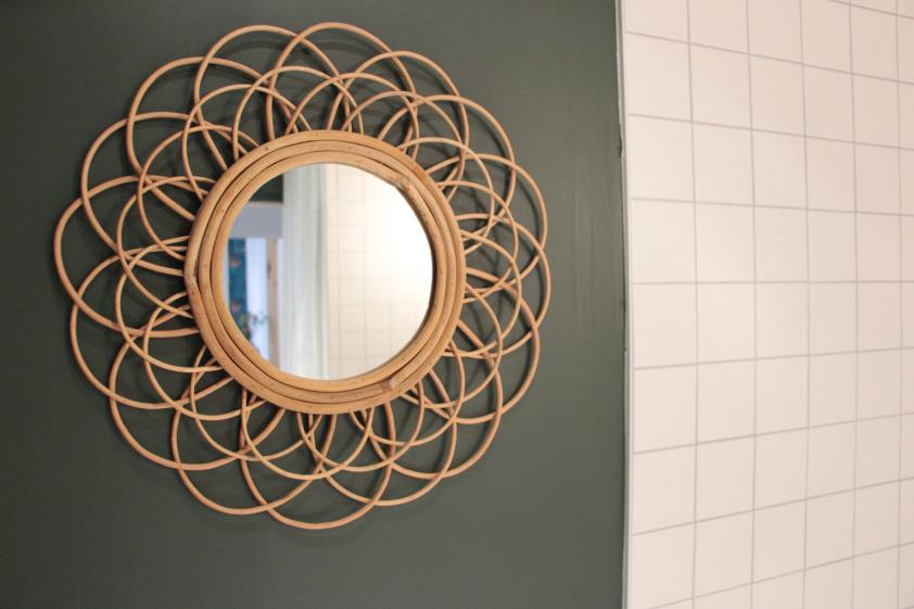 miroir de la salle de bain