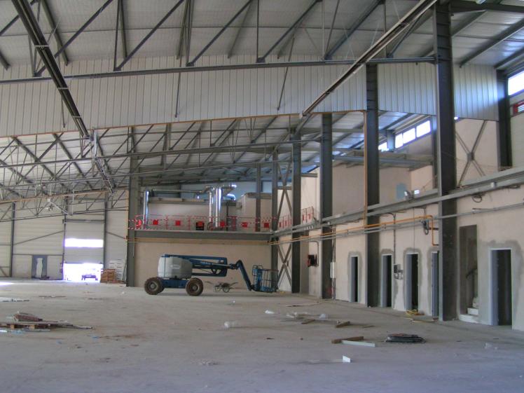 Remise à véhicules : intérieur