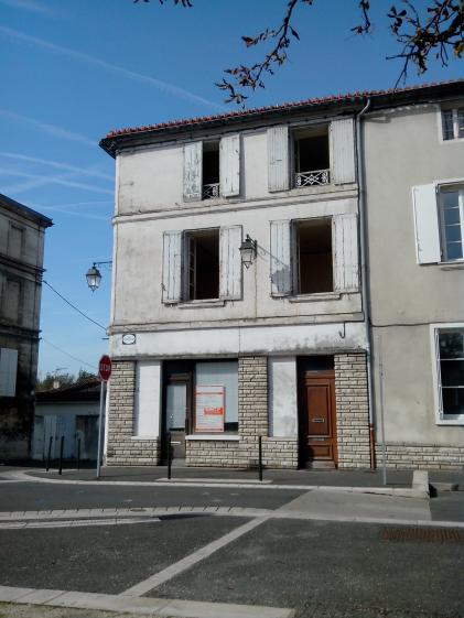 Rénovation d'un immeuble - ancienne façade