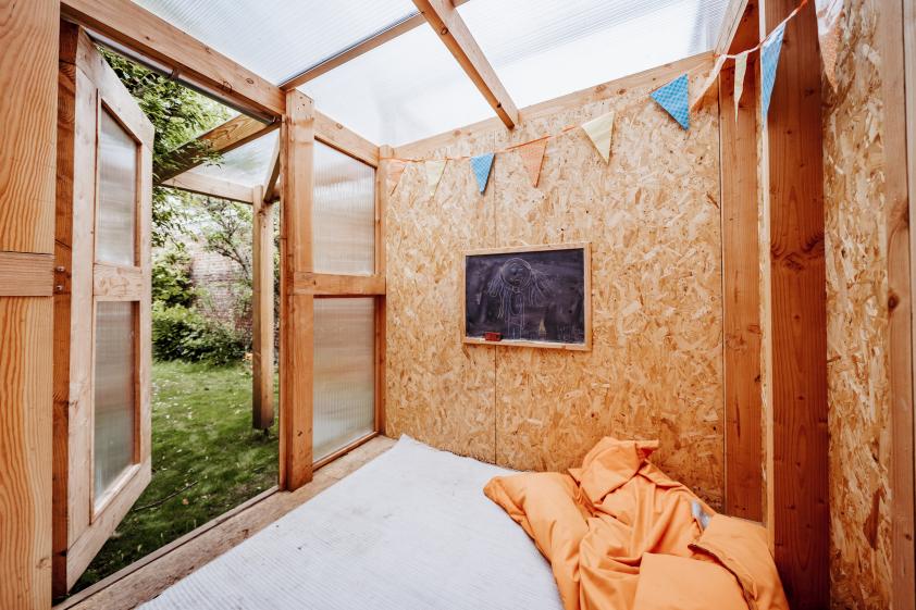 Intérieur cabane en bois / Aire de jeux