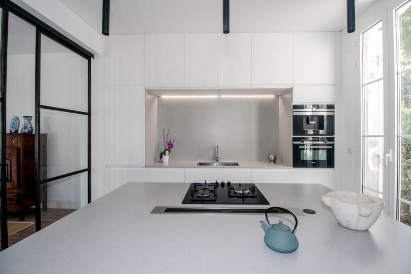Rénovation et extension d'une maison sur le bassin d'Arcachon - la cuisine