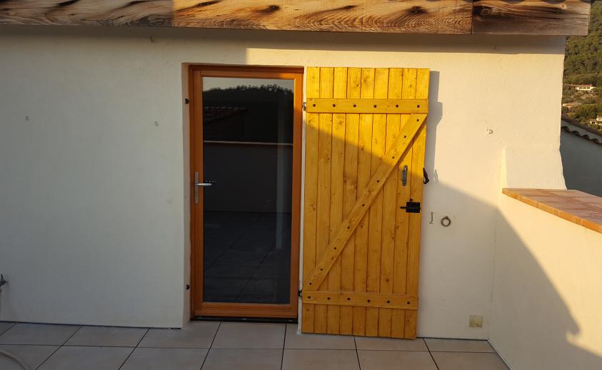 NOUVELLE PORTE-FENÊTRE et VOLET EN BOIS
