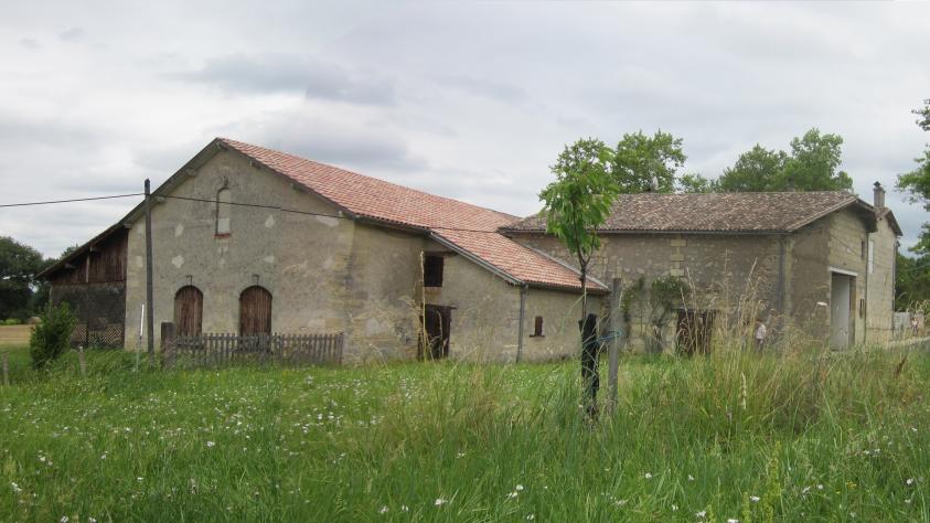 2-atelierpy-pamela-yaya-architecte-vendee-transformation-grange-gours-avant-trav