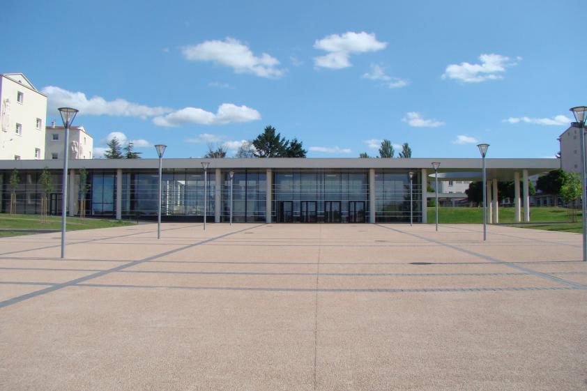 lycee_paul_constans_1.jpg