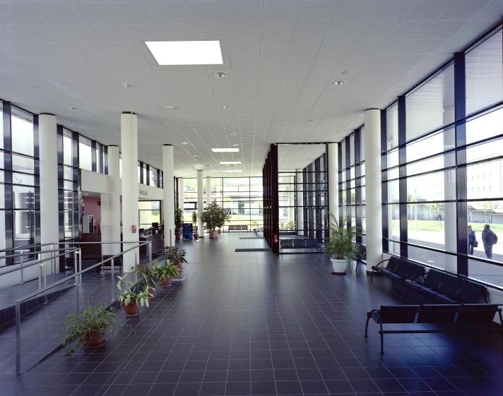 lycee_paul_constans_5.jpg